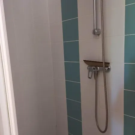 Joli T2 Climatise Proche Dans Vacance Apartman *